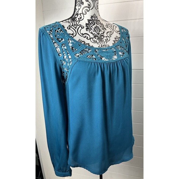 EAM Teal Embroidered Crocheted Floral Long Sleeve Blouse Size Medium Boho - Picture 8 of 11